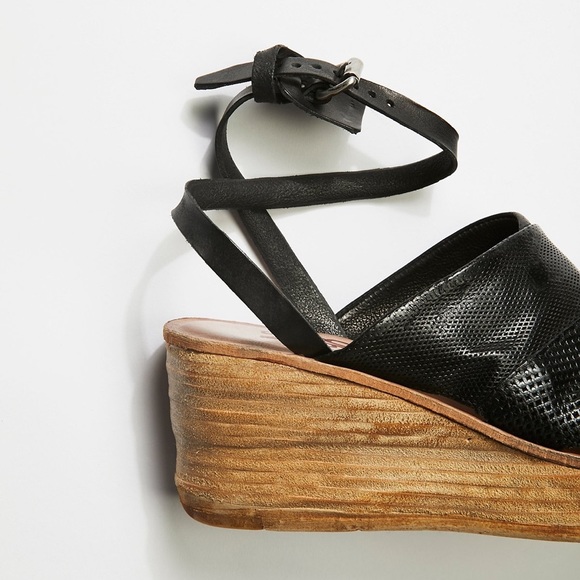 Free People x A.S.98 Niall Wedge - Picture 6 of 7